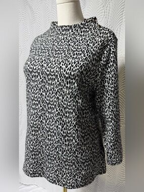 Talbots Black & White Leopard Print Funnel Neck Top (Size XLP)